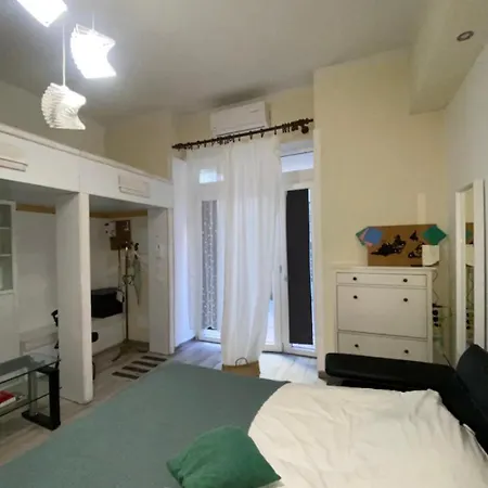 Cosy Modern Flat Private Patio *