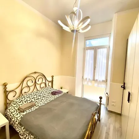 Lägenhet Cosy Modern Flat Private Patio *